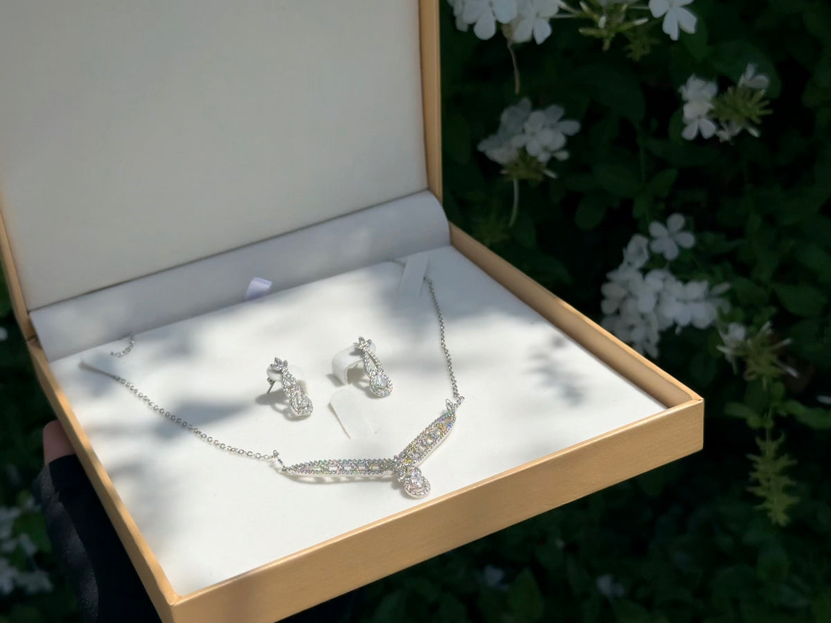 ALICE : Ensemble Collier avec ses boucles+ Coffret CADEAU🎁