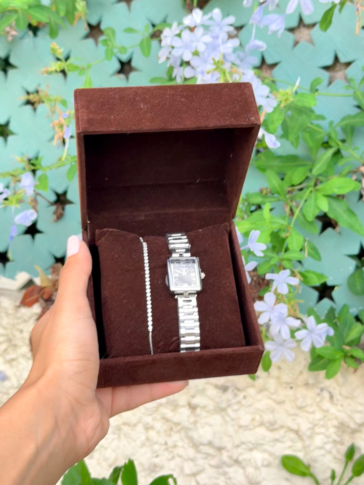 PACK AMALIA :Coffret de 2 pièces: Montre Miliya + rivière + Coffret CADEAU🎀 + Packaging Offert 🎁